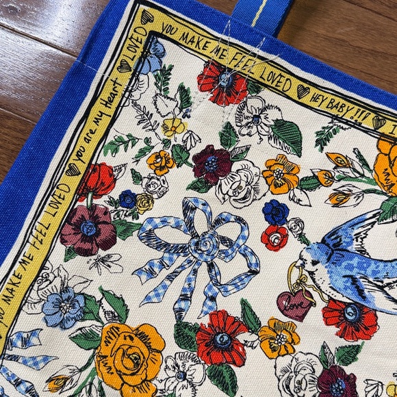 Brighton Floral Heart Blue and Yellow Love Tote Women’s New Bird Pocket - Picture 6 of 8